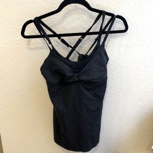 Lulu lemon workout top